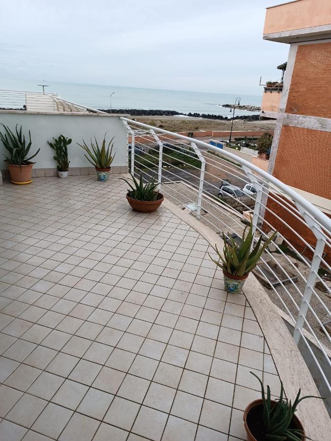 Armareaoverseassuites Fiumicino Exterior foto